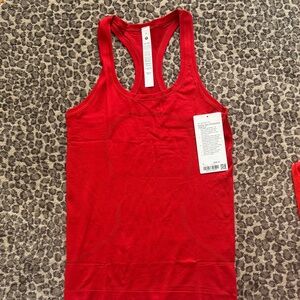 lululemon swiftly scoop neck hip length racer back tank 6 NWT!